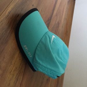 Nike Cap.